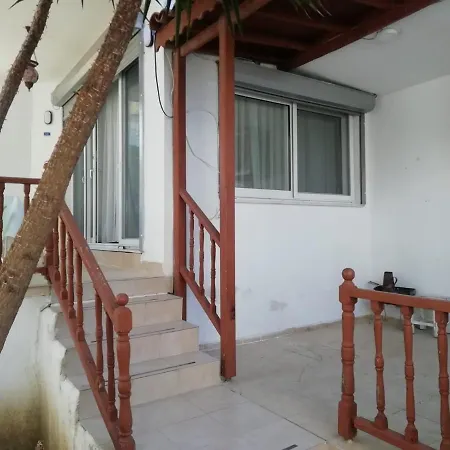 Vila Denize Kenarinda Konforlu Villa *